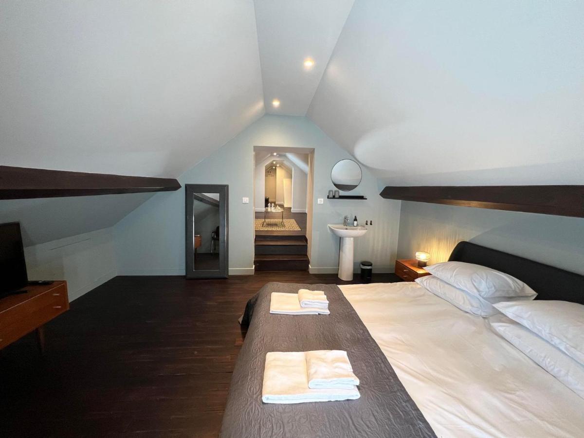 Le Petit Chateau Baye  Luaran gambar