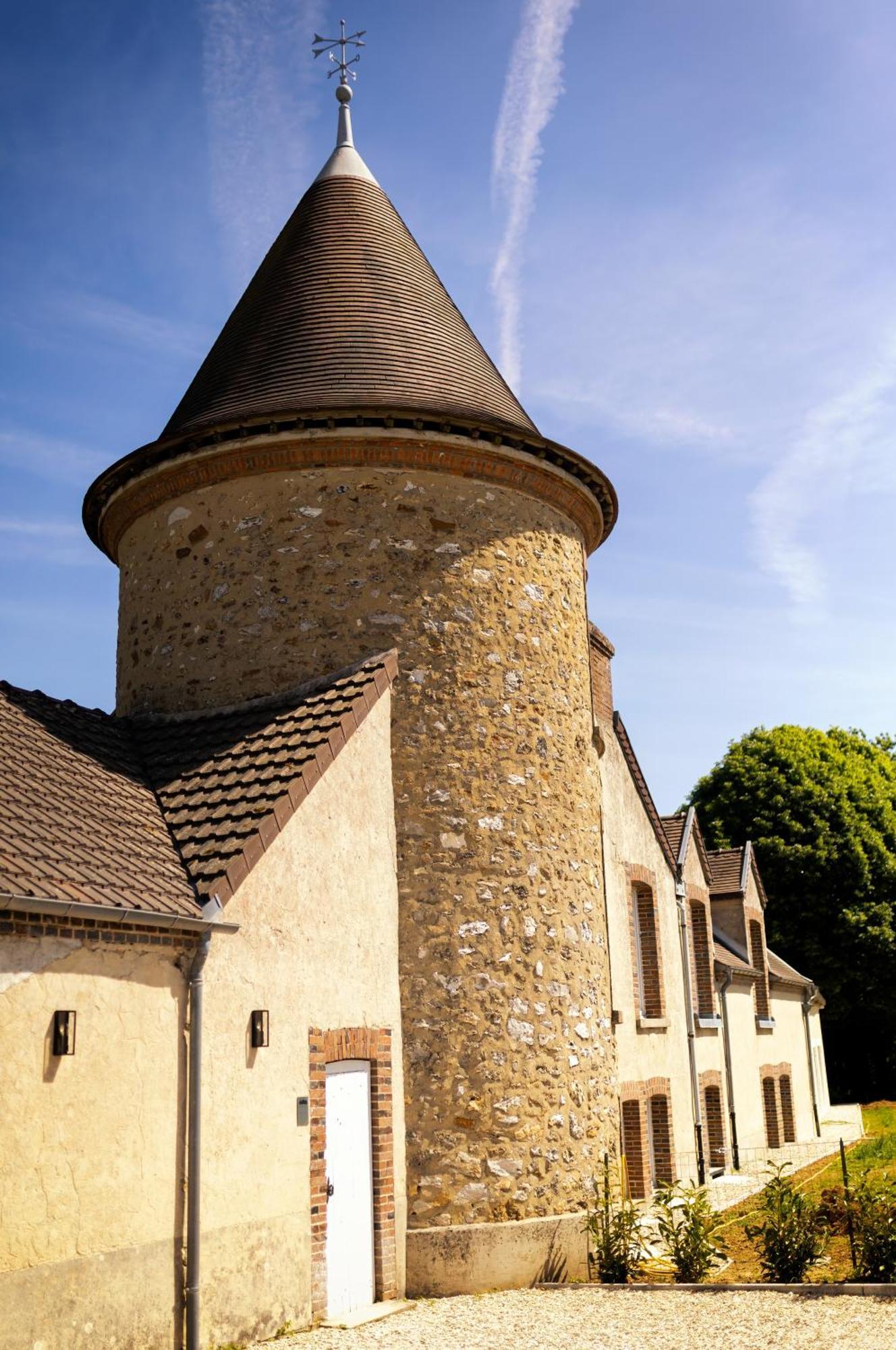 Le Petit Chateau Baye  Luaran gambar